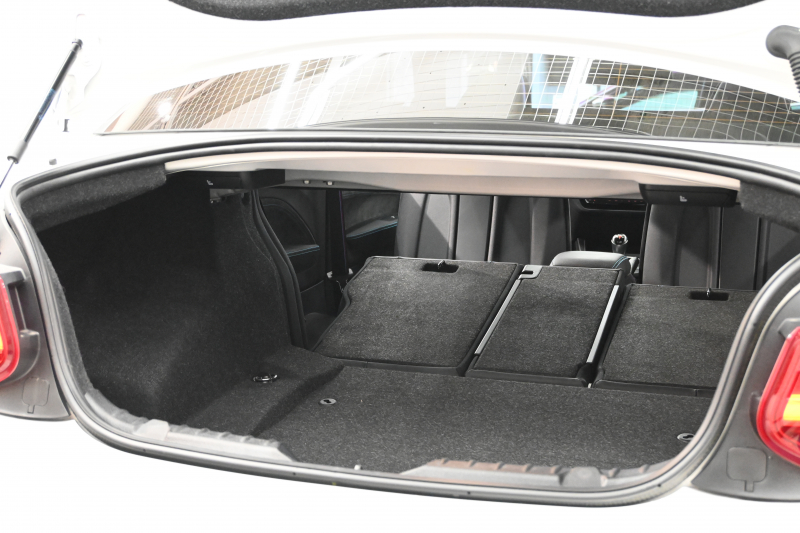 BMW Mシリーズ M2 ｺﾝﾍﾟﾃｨｼｮﾝ　正規D車 1ｵｰﾅｰ 後期LCI ｺﾝﾌｫｰﾄA ｲﾝﾃﾘｼﾞｪﾝﾄS 黒革 純正iDriveﾅﾋﾞ harman/kardon 純正19ｲﾝﾁAW　2年保証付