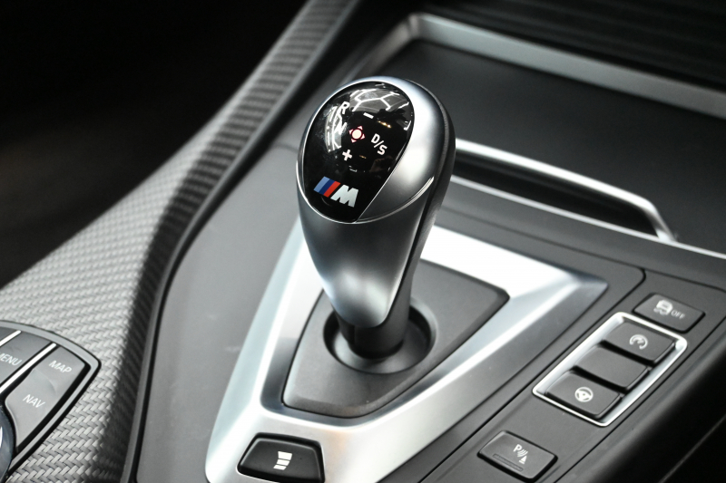 BMW Mシリーズ M2 ｺﾝﾍﾟﾃｨｼｮﾝ　正規D車 1ｵｰﾅｰ 後期LCI ｺﾝﾌｫｰﾄA ｲﾝﾃﾘｼﾞｪﾝﾄS 黒革 純正iDriveﾅﾋﾞ harman/kardon 純正19ｲﾝﾁAW　2年保証付