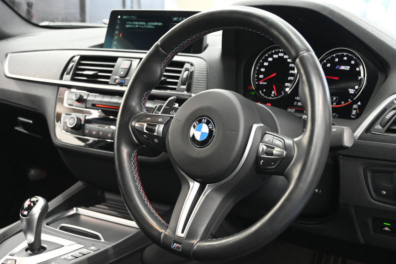 BMW Mシリーズ M2 ｺﾝﾍﾟﾃｨｼｮﾝ　正規D車 1ｵｰﾅｰ 後期LCI ｺﾝﾌｫｰﾄA ｲﾝﾃﾘｼﾞｪﾝﾄS 黒革 純正iDriveﾅﾋﾞ harman/kardon 純正19ｲﾝﾁAW　2年保証付