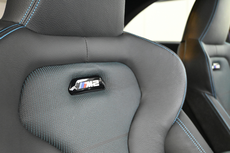 BMW Mシリーズ M2 ｺﾝﾍﾟﾃｨｼｮﾝ　正規D車 1ｵｰﾅｰ 後期LCI ｺﾝﾌｫｰﾄA ｲﾝﾃﾘｼﾞｪﾝﾄS 黒革 純正iDriveﾅﾋﾞ harman/kardon 純正19ｲﾝﾁAW　2年保証付