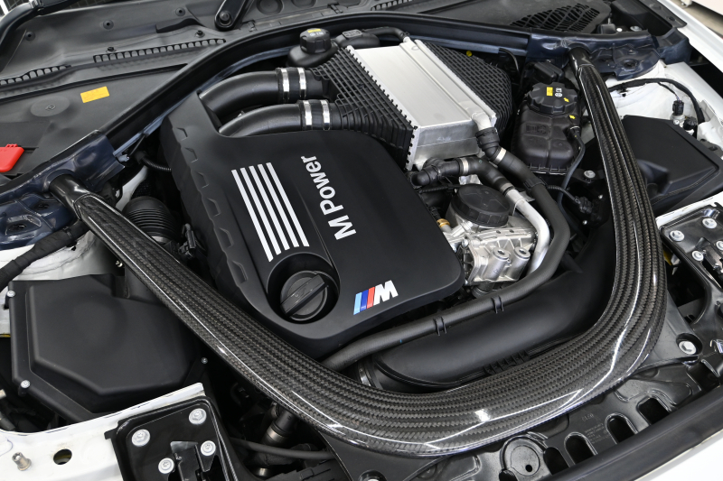 BMW Mシリーズ M2 ｺﾝﾍﾟﾃｨｼｮﾝ　正規D車 1ｵｰﾅｰ 後期LCI ｺﾝﾌｫｰﾄA ｲﾝﾃﾘｼﾞｪﾝﾄS 黒革 純正iDriveﾅﾋﾞ harman/kardon 純正19ｲﾝﾁAW　2年保証付