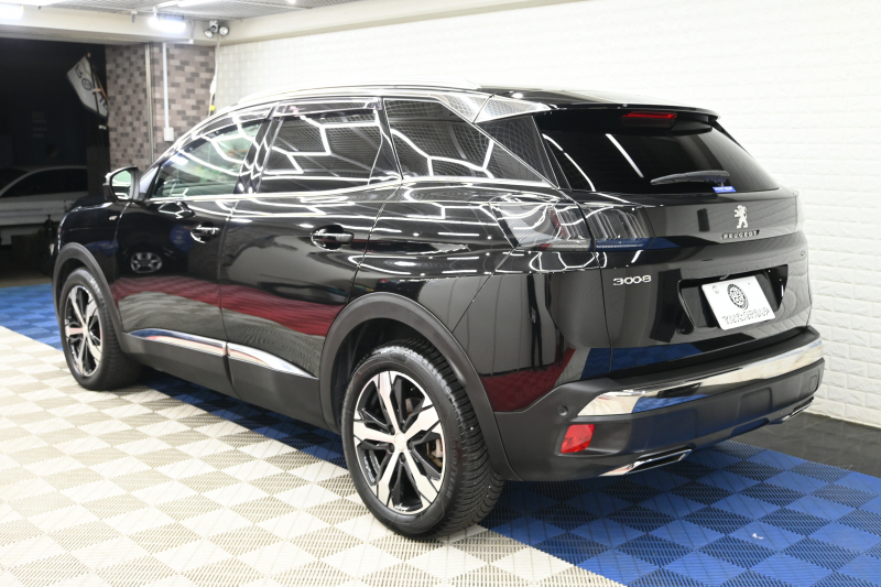 プジョー 3008 3008 GT ﾌﾞﾙｰHDi ﾚｯﾄﾞﾅｯﾊﾟ　特別仕様 後期ﾓﾃﾞﾙ ACC LKA 赤革 ﾊﾟﾉﾗﾏSR 純正ﾅﾋﾞTV CarPlay 360ﾋﾞｼﾞｮﾝ 前後ｺｰﾅｰｾﾝｻｰ 純正18ｲﾝﾁAW LEDﾗｲﾄ　2年保証付