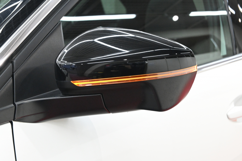 プジョー 3008 3008 GT ｴｸﾞｾﾞｸﾃｨﾌﾞｴﾃﾞｨｼｮﾝ　120台限定 後期ﾓﾃﾞﾙ ACC LKA 黒革 ﾊﾟﾉﾗﾏSR 純正ﾀｯﾁｽｸﾘｰﾝ CarPlay 360ﾋﾞｼﾞｮﾝ 前後ｺｰﾅｰｾﾝｻｰ 純正18ｲﾝﾁAW LEDﾗｲﾄ　新車保証継承可