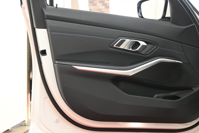 BMW 3シリーズ 320d xDrive ﾂｰﾘﾝｸﾞ Mｽﾎﾟｰﾂ　1ｵｰﾅｰ ACC ﾌﾞﾗｯｸﾊｰﾌﾚｻﾞｰ 純正HDDﾅﾋﾞ CarPlay 360ｶﾒﾗ 18ｲﾝﾁAW 自動ﾄﾗﾝｸ ﾜｲﾔﾚｽﾁｬｰｼﾞ　2年保証付