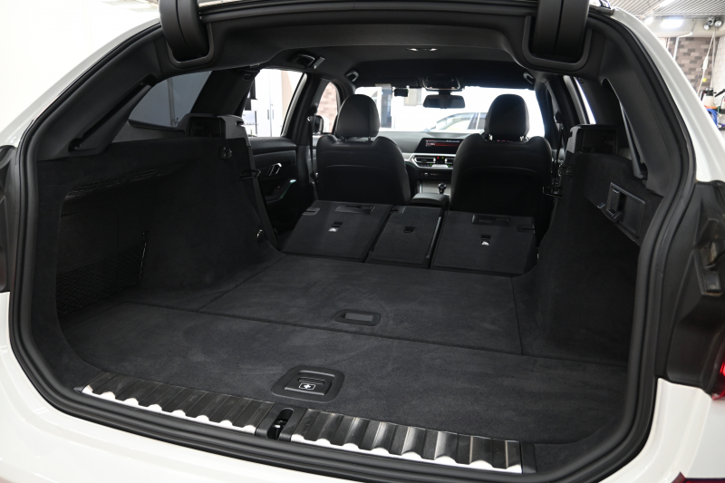 BMW 3シリーズ 320d xDrive ﾂｰﾘﾝｸﾞ Mｽﾎﾟｰﾂ　1ｵｰﾅｰ ACC ﾌﾞﾗｯｸﾊｰﾌﾚｻﾞｰ 純正HDDﾅﾋﾞ CarPlay 360ｶﾒﾗ 18ｲﾝﾁAW 自動ﾄﾗﾝｸ ﾜｲﾔﾚｽﾁｬｰｼﾞ　2年保証付