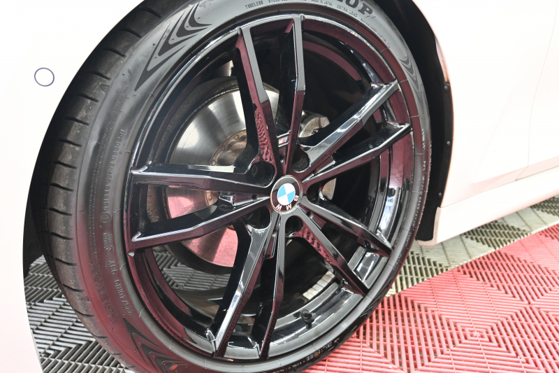 BMW 3シリーズ 320d xDrive Mｽﾎﾟｰﾂ ﾊｲﾗｲﾝPKG　ACC 黒革 純正HDDﾅﾋﾞ CarPlay 360ｶﾒﾗ Mｴｱﾛ&19ｲﾝﾁAW 自動ﾄﾗﾝｸ KW車高調　2年保証付