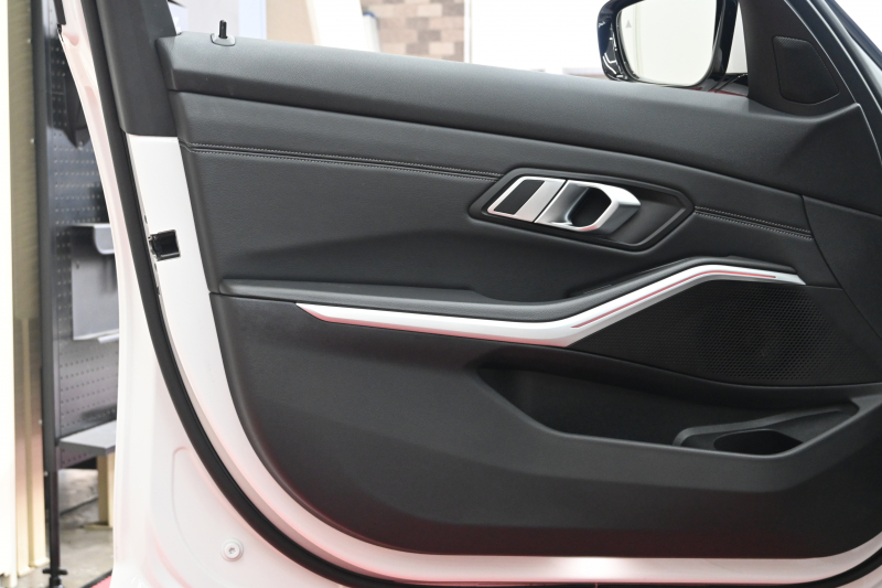 BMW 3シリーズ 320d xDrive Mｽﾎﾟｰﾂ ﾊｲﾗｲﾝPKG　ACC 黒革 純正HDDﾅﾋﾞ CarPlay 360ｶﾒﾗ Mｴｱﾛ&19ｲﾝﾁAW 自動ﾄﾗﾝｸ KW車高調　2年保証付