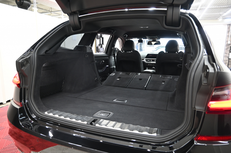 BMW 3シリーズ 320i ﾂｰﾘﾝｸﾞ Mｽﾎﾟｰﾂ ﾊｲﾗｲﾝPKG　ACC 黒革 純正HDDﾅﾋﾞ CarPlay 360ｶﾒﾗ Mｴｱﾛ&18ｲﾝﾁAW 自動ﾄﾗﾝｸ ﾜｲﾔﾚｽﾁｬｰｼﾞ　2年保証付