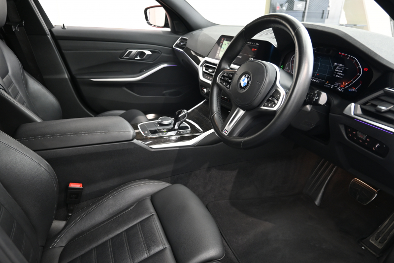 BMW 3シリーズ 320i ﾂｰﾘﾝｸﾞ Mｽﾎﾟｰﾂ ﾊｲﾗｲﾝPKG　ACC 黒革 純正HDDﾅﾋﾞ CarPlay 360ｶﾒﾗ Mｴｱﾛ&18ｲﾝﾁAW 自動ﾄﾗﾝｸ ﾜｲﾔﾚｽﾁｬｰｼﾞ　2年保証付