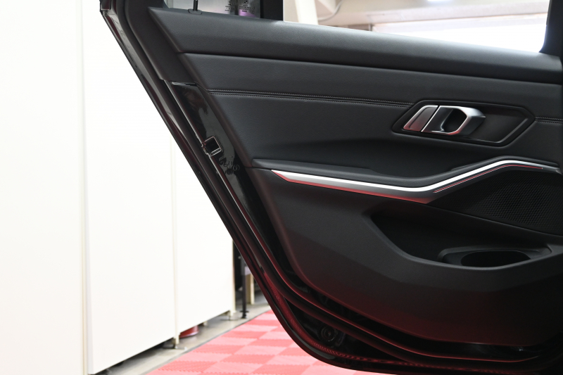 BMW 3シリーズ 320i ﾂｰﾘﾝｸﾞ Mｽﾎﾟｰﾂ ﾊｲﾗｲﾝPKG　ACC 黒革 純正HDDﾅﾋﾞ CarPlay 360ｶﾒﾗ Mｴｱﾛ&18ｲﾝﾁAW 自動ﾄﾗﾝｸ ﾜｲﾔﾚｽﾁｬｰｼﾞ　2年保証付