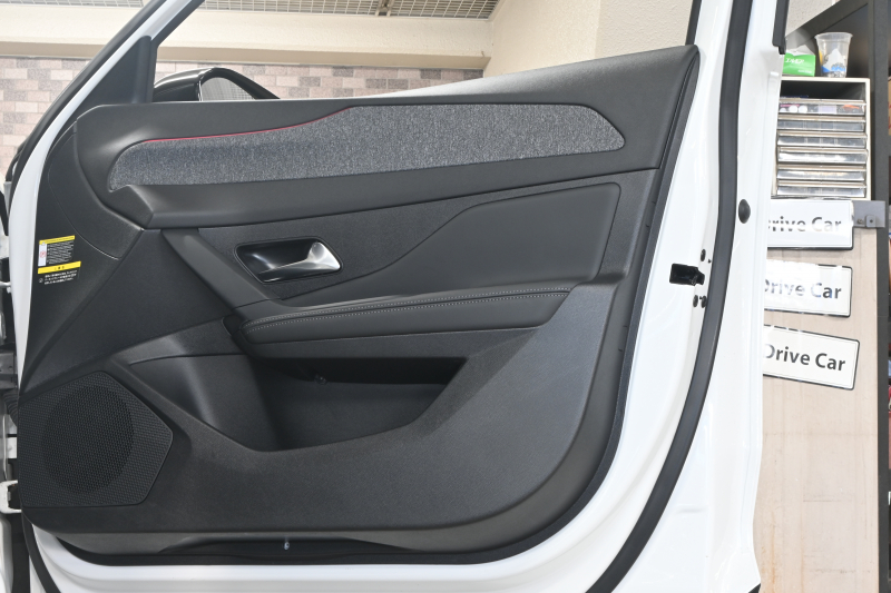 プジョー 408 ｱﾘｭｰﾙ 1ｵｰﾅｰ Iｽﾄｯﾌﾟ ACC ｺﾝﾋﾞ革 carplay Bｶﾒﾗ LEDﾍｯﾄﾞﾗｲﾄ 純正19AW 2年保証