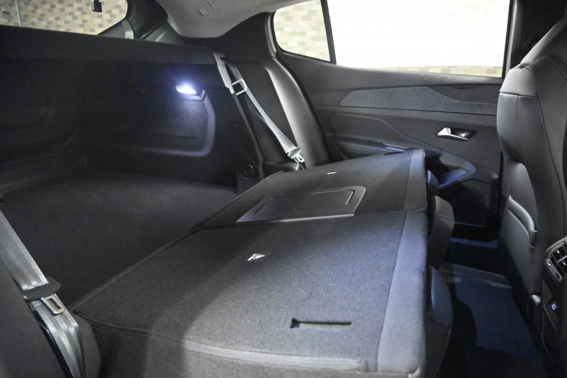 プジョー 408 ｱﾘｭｰﾙ 1ｵｰﾅｰ Iｽﾄｯﾌﾟ ACC ｺﾝﾋﾞ革 carplay Bｶﾒﾗ LEDﾍｯﾄﾞﾗｲﾄ 純正19AW 2年保証