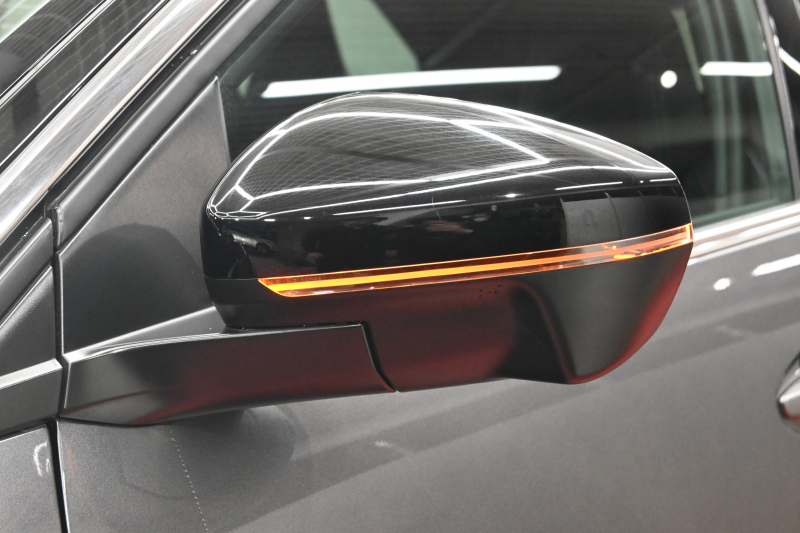 プジョー 3008 3008 GT　後期ﾓﾃﾞﾙ ACC LKA ﾊｰﾌ革 ﾊﾟﾉﾗﾏSR 純正ﾀｯﾁｽｸﾘｰﾝ CarPlay Bｶﾒﾗ 前後ｺｰﾅｰｾﾝｻｰ 純正18ｲﾝﾁAW LEDﾗｲﾄ　2年保証付