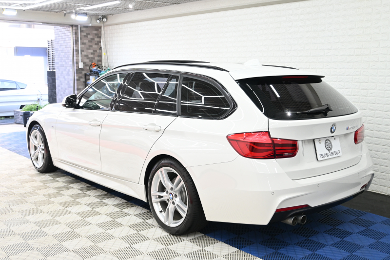 BMW 3シリーズ 320i ﾂｰﾘﾝｸﾞ Mｽﾎﾟｰﾂ　後期LCIﾓﾃﾞﾙ ACC 黒革 ｼｰﾄﾋｰﾀｰ ﾊﾟﾉﾗﾏSR 純正iDriveﾅﾋﾞTV ﾌﾙｾｸﾞ Bｶﾒﾗ Mｴｱﾛ&18ｲﾝﾁAW 自動ﾄﾗﾝｸ LEDﾗｲﾄ　2年保証付