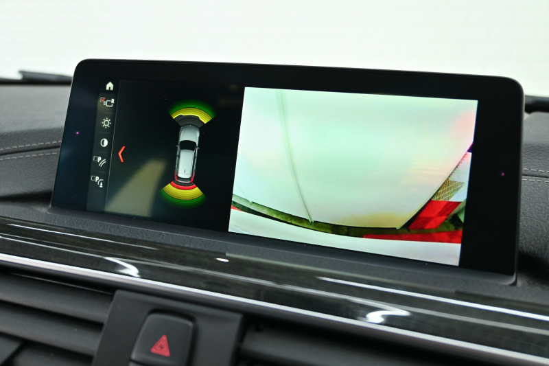 BMW 3シリーズ 320i ﾂｰﾘﾝｸﾞ Mｽﾎﾟｰﾂ　後期LCIﾓﾃﾞﾙ ACC 黒革 ｼｰﾄﾋｰﾀｰ ﾊﾟﾉﾗﾏSR 純正iDriveﾅﾋﾞTV ﾌﾙｾｸﾞ Bｶﾒﾗ Mｴｱﾛ&18ｲﾝﾁAW 自動ﾄﾗﾝｸ LEDﾗｲﾄ　2年保証付