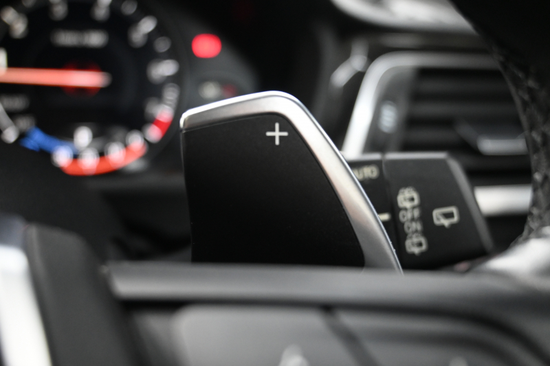 BMW 3シリーズ 320i ﾂｰﾘﾝｸﾞ Mｽﾎﾟｰﾂ　後期LCIﾓﾃﾞﾙ ACC 黒革 ｼｰﾄﾋｰﾀｰ ﾊﾟﾉﾗﾏSR 純正iDriveﾅﾋﾞTV ﾌﾙｾｸﾞ Bｶﾒﾗ Mｴｱﾛ&18ｲﾝﾁAW 自動ﾄﾗﾝｸ LEDﾗｲﾄ　2年保証付