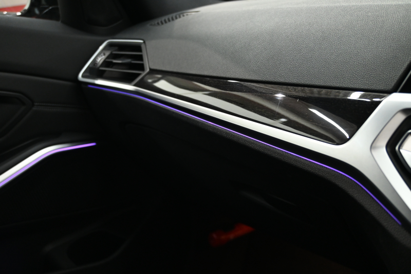 BMW 3シリーズ 320d ﾂｰﾘﾝｸﾞ Mｽﾎﾟｰﾂ ﾊｲﾗｲﾝPKG　ACC 黒革 純正HDDﾅﾋﾞ CarPlay Bｶﾒﾗ Mｴｱﾛ&18ｲﾝﾁAW 自動ﾄﾗﾝｸ ﾜｲﾔﾚｽﾁｬｰｼﾞ　2年保証付