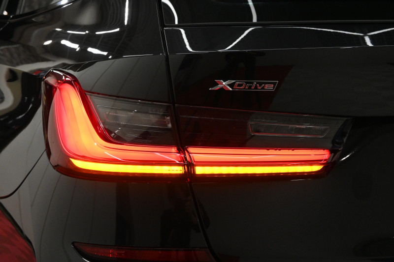 BMW 3シリーズ 320d ﾂｰﾘﾝｸﾞ Mｽﾎﾟｰﾂ ﾊｲﾗｲﾝPKG　ACC 黒革 純正HDDﾅﾋﾞ CarPlay Bｶﾒﾗ Mｴｱﾛ&18ｲﾝﾁAW 自動ﾄﾗﾝｸ ﾜｲﾔﾚｽﾁｬｰｼﾞ　2年保証付