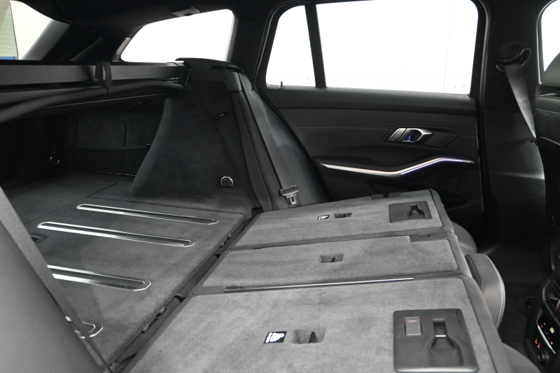 BMW 3シリーズ 320d ﾂｰﾘﾝｸﾞ Mｽﾎﾟｰﾂ ﾊｲﾗｲﾝPKG　ACC 黒革 純正HDDﾅﾋﾞ CarPlay Bｶﾒﾗ Mｴｱﾛ&18ｲﾝﾁAW 自動ﾄﾗﾝｸ ﾜｲﾔﾚｽﾁｬｰｼﾞ　2年保証付