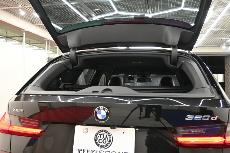 BMW 3シリーズ 320d ﾂｰﾘﾝｸﾞ Mｽﾎﾟｰﾂ ﾊｲﾗｲﾝPKG　ACC 黒革 純正HDDﾅﾋﾞ CarPlay Bｶﾒﾗ Mｴｱﾛ&18ｲﾝﾁAW 自動ﾄﾗﾝｸ ﾜｲﾔﾚｽﾁｬｰｼﾞ　2年保証付