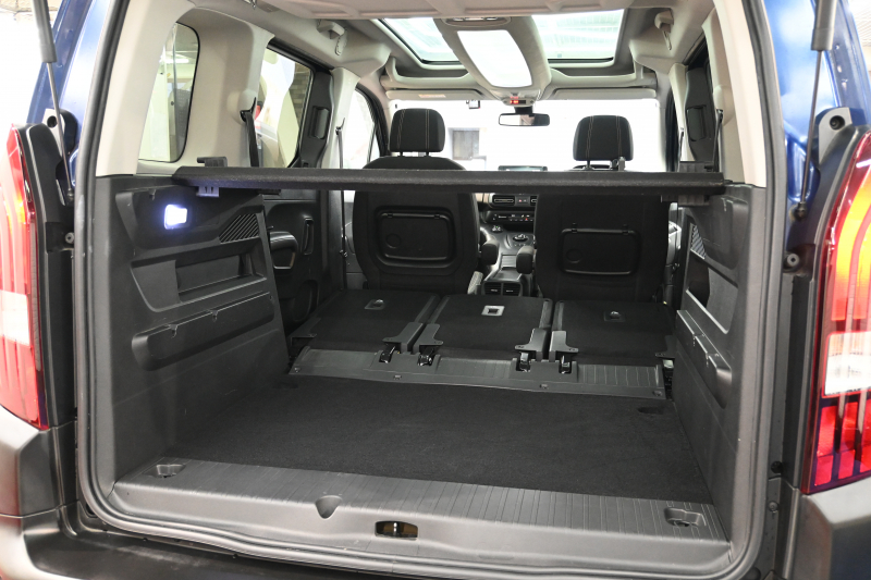 プジョー リフター GT　Pｽﾀ ACC ECO 専用ｼｰﾄ ﾊﾟﾉﾗﾏR 純正ﾀｯﾁｽｸﾘｰﾝ ﾅﾋﾞTV ﾌﾙｾｸﾞ CarPlay Bｶﾒﾗ 純正17ｲﾝﾁAW ｱｸﾃｨﾌﾞｾｰﾌﾃｨﾌﾞﾚｰｷ　2年保証付