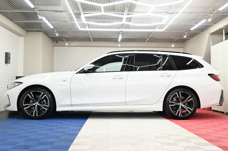 BMW 3シリーズ 320d xDrive ﾂｰﾘﾝｸﾞ Mｽﾎﾟｰﾂ　後期 1ｵｰﾅｰ ACC 黒革 純正ｶｰﾌﾞﾄﾞﾃﾞｨｽﾌﾟﾚｲﾅﾋﾞ CarPlay Bｶﾒﾗ Mｴｱﾛ&18ｲﾝﾁAW ｵｰﾄﾃｰﾙｹﾞｰﾄ ﾜｲﾔﾚｽﾁｬｰｼﾞ　2年保証付