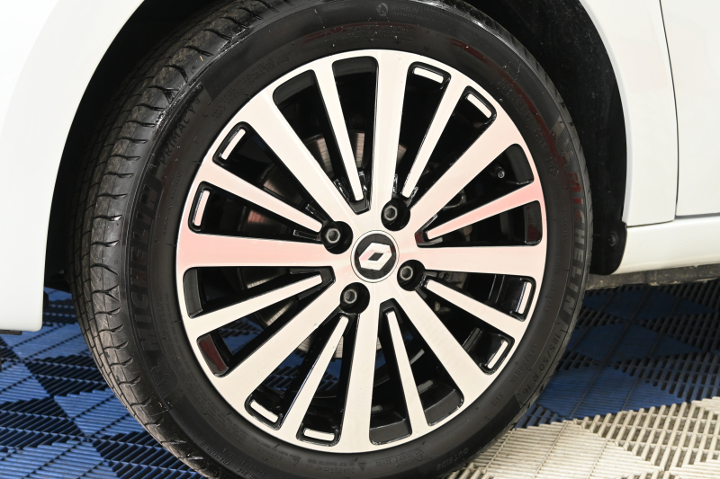 ルノー トゥインゴ ｲﾝﾃﾝｽ ｴﾃﾞｨｼｮﾝﾌｨﾅﾙ　正規D車 300台限定特別仕様 ECO機能 ｸﾙｺﾝ 専用ﾚｻﾞｰ調×ﾌｧﾌﾞﾘｯｸｼｰﾄ ｼｰﾄﾋｰﾀｰ 純正ﾀｯﾁｽｸﾘｰﾝ CarPlay Bｶﾒﾗ 16ｲﾝﾁｱﾛｲﾎｲｰﾙ　2年保証付