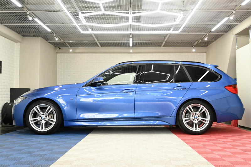 BMW 3シリーズ 320d ﾂｰﾘﾝｸﾞ Mｽﾎﾟｰﾂ　正規D車 1ｵｰﾅｰ ACC 専用ｼｰﾄ 純正iDriveﾅﾋﾞ Bｶﾒﾗ Mｴｱﾛ&18ｲﾝﾁAW 自動ﾄﾗﾝｸ ｷｾﾉﾝﾗｲﾄ　2年保証付