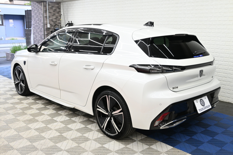 プジョー 308 GTﾌﾞﾙｰHDi ﾌﾞﾙｰﾅｯﾊﾟｴﾃﾞｨｼｮﾝ　200台限定特別仕様車 ACC Pｽﾀ ECO ﾌﾞﾙｰﾅｯﾊﾟ革 ﾊﾟﾉﾗﾏSR 純正ﾀｯﾁｽｸﾘｰﾝ ﾅﾋﾞ CarPlay FOCALｽﾋﾟｰｶｰ 360ｶﾒﾗ ﾏﾄﾘｸｽLEDﾗｲﾄ　新車保証継承可