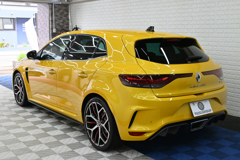 ルノー メガーヌ RSﾄﾛﾌｨｰ 6MT　ACC RECARO製ｾﾐﾊﾞｹｯﾄｼｰﾄ 純正ﾀｯﾁｽｸﾘｰﾝ Bluetoothｵｰﾃﾞｨｵ CarPlay Bｶﾒﾗ 前後ﾊﾟｰｷﾝｸﾞｾﾝｻｰ 19ｲﾝﾁ鍛造AW ﾌﾞﾚﾝﾎﾞ製ﾚｯﾄﾞｷｬﾘﾊﾟｰ LEDﾍｯﾄﾞﾗｲﾄ　2年保証付