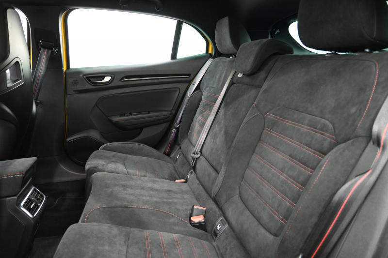 ルノー メガーヌ RSﾄﾛﾌｨｰ 6MT　ACC RECARO製ｾﾐﾊﾞｹｯﾄｼｰﾄ 純正ﾀｯﾁｽｸﾘｰﾝ Bluetoothｵｰﾃﾞｨｵ CarPlay Bｶﾒﾗ 前後ﾊﾟｰｷﾝｸﾞｾﾝｻｰ 19ｲﾝﾁ鍛造AW ﾌﾞﾚﾝﾎﾞ製ﾚｯﾄﾞｷｬﾘﾊﾟｰ LEDﾍｯﾄﾞﾗｲﾄ　2年保証付