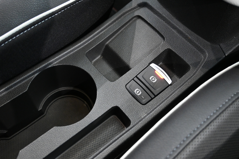 ルノー ルーテシア ｲﾝﾃﾝｽ ﾌﾟﾗｽ　ACC Pｽﾀ ECO機能 黒革ｼｰﾄ ｼｰﾄﾋｰﾀｰ ﾚｻﾞｰｽﾃｱ 純正ﾀｯﾁｽｸﾘｰﾝ CarPlay Bｶﾒﾗ LEDﾗｲﾄ ｱﾝﾋﾞｴﾝﾄﾗｲﾄ　2年保証付