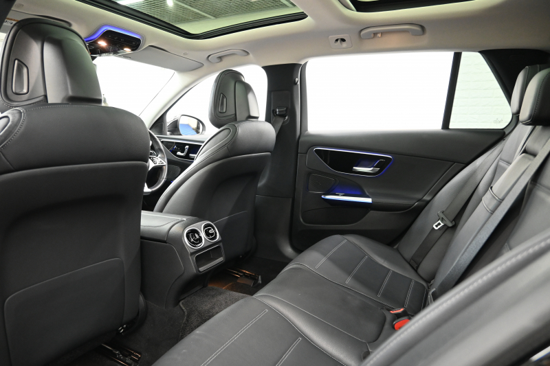 メルセデスベンツ Cクラス C220d 4MATIC ｵｰﾙﾃﾚｲﾝ ﾚｻﾞｰｴｸｽｸﾙｰｼﾌﾞ　ACC Pｽﾀ ECO 黒革 ﾊﾟﾉﾗﾏｻﾝﾙｰﾌ MBUXﾅﾋﾞTV 360ｶﾒﾗ CarPlay ﾍｯﾄﾞｱｯﾌﾟD 純正18ｲﾝﾁAW　2年保証付