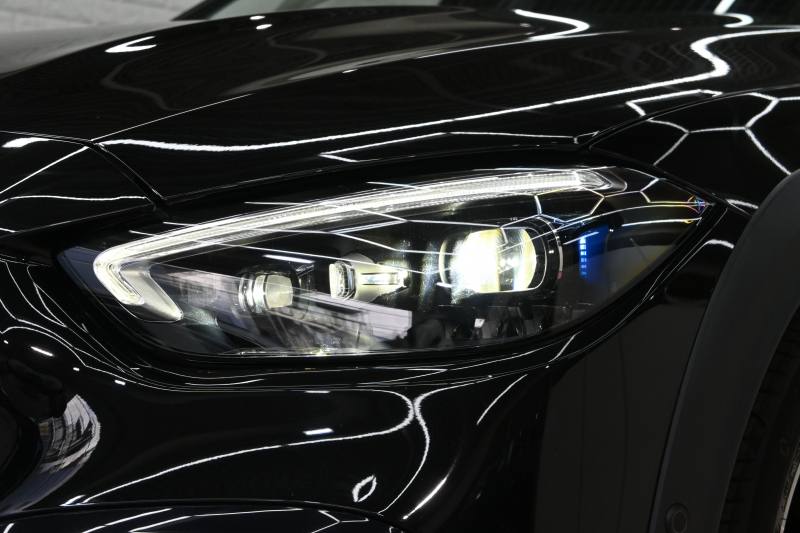 メルセデスベンツ Cクラス C220d 4MATIC ｵｰﾙﾃﾚｲﾝ ﾚｻﾞｰｴｸｽｸﾙｰｼﾌﾞ　ACC Pｽﾀ ECO 黒革 ﾊﾟﾉﾗﾏｻﾝﾙｰﾌ MBUXﾅﾋﾞTV 360ｶﾒﾗ CarPlay ﾍｯﾄﾞｱｯﾌﾟD 純正18ｲﾝﾁAW　2年保証付