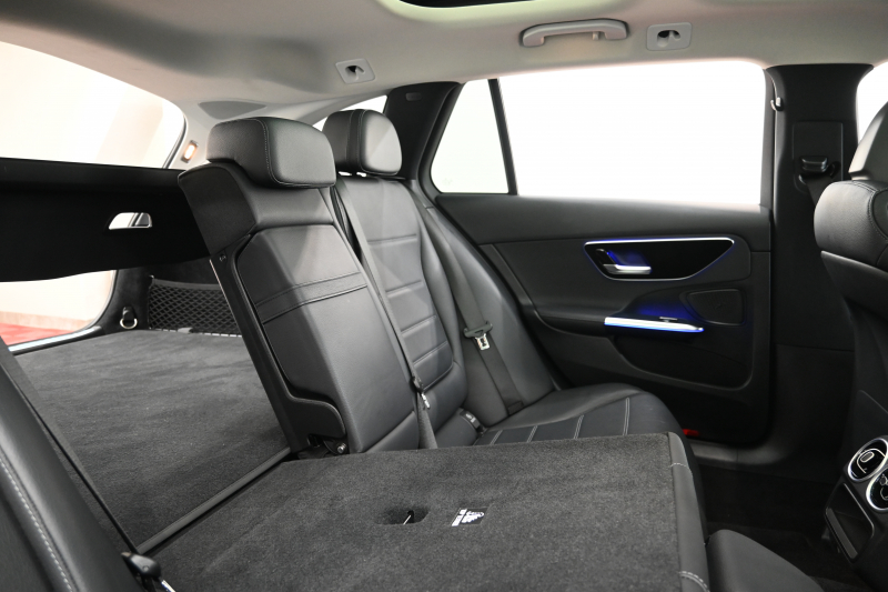 メルセデスベンツ Cクラス C220d 4MATIC ｵｰﾙﾃﾚｲﾝ ﾚｻﾞｰｴｸｽｸﾙｰｼﾌﾞ　ACC Pｽﾀ ECO 黒革 ﾊﾟﾉﾗﾏｻﾝﾙｰﾌ MBUXﾅﾋﾞTV 360ｶﾒﾗ CarPlay ﾍｯﾄﾞｱｯﾌﾟD 純正18ｲﾝﾁAW　2年保証付