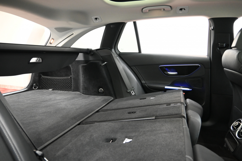 メルセデスベンツ Cクラス C220d 4MATIC ｵｰﾙﾃﾚｲﾝ ﾚｻﾞｰｴｸｽｸﾙｰｼﾌﾞ　ACC Pｽﾀ ECO 黒革 ﾊﾟﾉﾗﾏｻﾝﾙｰﾌ MBUXﾅﾋﾞTV 360ｶﾒﾗ CarPlay ﾍｯﾄﾞｱｯﾌﾟD 純正18ｲﾝﾁAW　2年保証付