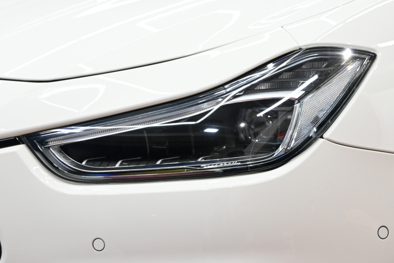 マセラティ ギブリ ｸﾞﾗﾝｽﾎﾟｰﾂ ﾄﾞﾗｲﾊﾞｰｽﾞｱｼｽﾀﾝｽ&ﾂｰﾘﾝｸﾞP　ACC BSM LKA 黒革 ｻﾝﾙｰﾌ 8.4ｲﾝﾁMTC+ CarPlay 自動ﾄﾗﾝｸ 20ｲﾝﾁｳﾗｰﾉAW ｽｶｲﾌｯｸｻｽ EBM　2年保証付
