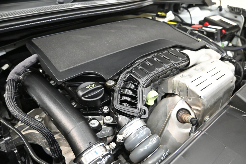 プジョー 208 GT　1ｵｰﾅｰ ACC LKA BSM Pｽﾀ ECO ﾊｰﾌﾚｻﾞｰ 7ｲﾝﾁﾀｯﾁｽｸﾘｰﾝ CarPlay ﾅﾋﾞTV ﾌﾙｾｸﾞ Bｶﾒﾗ 17ｲﾝﾁAW ﾌﾙLEDﾗｲﾄ　2年保証付