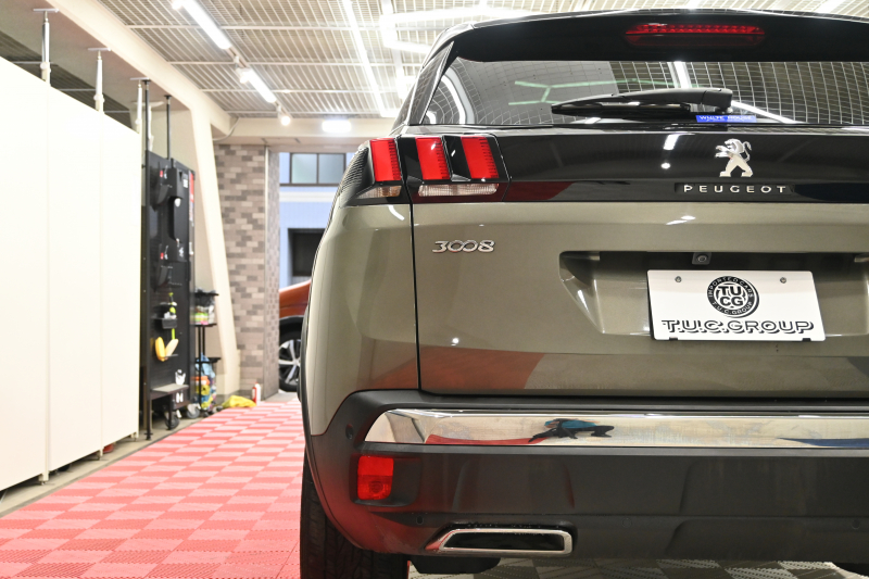 プジョー 3008 GT ﾌﾞﾙｰHDi ﾌｧｰｽﾄｸﾗｽPKG　Pｽﾀ ACC ﾅｯﾊﾟﾚｻﾞｰ ﾊﾟﾉﾗﾏSR 純正ﾀｯﾁｽｸﾘｰﾝ CarPlay ADVｺﾝﾄﾛｰﾙ I-COCKPIT 純正18ｲﾝﾁAW LEDﾗｲﾄ ｱﾝﾋﾞｴﾝｽﾗｲﾄ　2年保証付