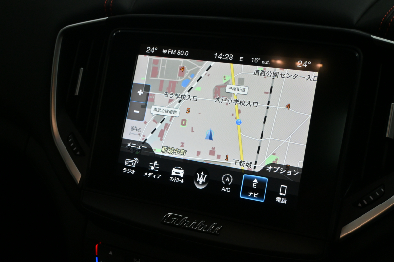 マセラティ ギブリ S ｸﾞﾗﾝｽﾎﾟｰﾂ ﾄﾞﾗｲﾊﾞｰｽﾞｱｼｽﾀﾝｽ&ﾂｰﾘﾝｸﾞP　ACC BSM LKA 黒革 ｻﾝﾙｰﾌ 8.4ｲﾝﾁMTC+ CarPlay 自動ﾄﾗﾝｸ 20ｲﾝﾁｳﾗｰﾉAW ｽｶｲﾌｯｸｻｽ 　2年保証付
