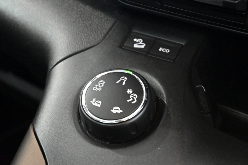 プジョー リフター GT　Pｽﾀ ACC ECO 専用ｼｰﾄ ﾊﾟﾉﾗﾏR 純正ﾀｯﾁｽｸﾘｰﾝ CarPlay Bｶﾒﾗ 純正17ｲﾝﾁAW ｱｸﾃｨﾌﾞｾｰﾌﾃｨﾌﾞﾚｰｷ　2年保証付