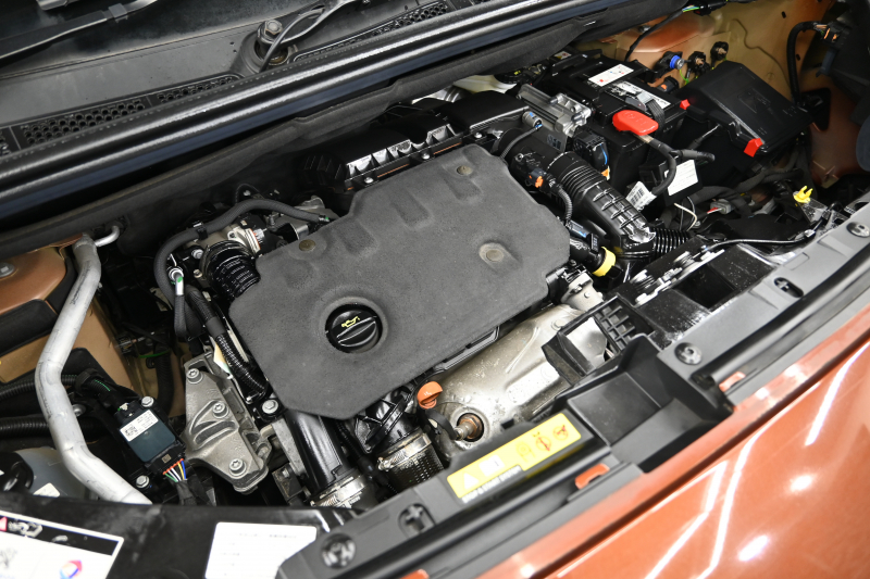 プジョー リフター GT　Pｽﾀ ACC ECO 専用ｼｰﾄ ﾊﾟﾉﾗﾏR 純正ﾀｯﾁｽｸﾘｰﾝ CarPlay Bｶﾒﾗ 純正17ｲﾝﾁAW ｱｸﾃｨﾌﾞｾｰﾌﾃｨﾌﾞﾚｰｷ　2年保証付