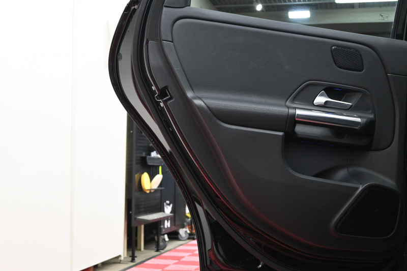 メルセデスベンツ Bクラス B180 ﾚｻﾞｰｴｸｽｸﾙｰｼﾌﾞ&ｱﾄﾞﾊﾞﾝｽﾄﾞPKG　ﾚｰﾀﾞｰP ACC Pｽﾀ ECO 黒革 ﾊﾟﾉﾗﾏSR MBUXﾅﾋﾞ ﾌﾙｾｸﾞ 360ｶﾒﾗ 純正17ｲﾝﾁAW LEDﾗｲﾄ ﾍｯﾄﾞｱｯﾌﾟD　2年保証付