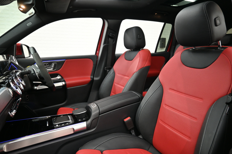 AMG GLB GLB35 4MATIC AMGﾊﾟﾌｫｰﾏﾝｽ&ｱﾄﾞﾊﾞﾝｽﾄﾞPKG　正規D車 OPｶﾗｰ ﾚｰﾀﾞｰSP ACC 黒×赤革 ｼｰﾄﾋｰﾀｰ&ﾍﾞﾝﾁﾚｰﾀｰ ﾊﾟﾉﾗﾏSR MBUXﾅﾋﾞTV ﾌﾙｾｸﾞ ﾍｯﾄﾞｱｯﾌﾟD 360ｶﾒﾗ AMG19ｲﾝﾁAW　2年保証付