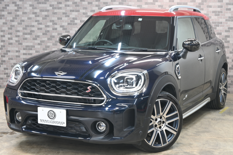 MINI(ミニ) ミニクロスオーバー ｸｰﾊﾟｰSD ｵｰﾙ4　MINI YOURS TRIM Pｽﾀ ECO ACC 黒革 ｼｰﾄﾋｰﾀｰ 純正ﾅﾋﾞ ｱﾝﾋﾞｴﾝﾄﾗｲﾄ ﾎﾞﾝﾈｯﾄｽﾄﾗｲﾌﾟ 純正19ｲﾝﾁAW 2年保証