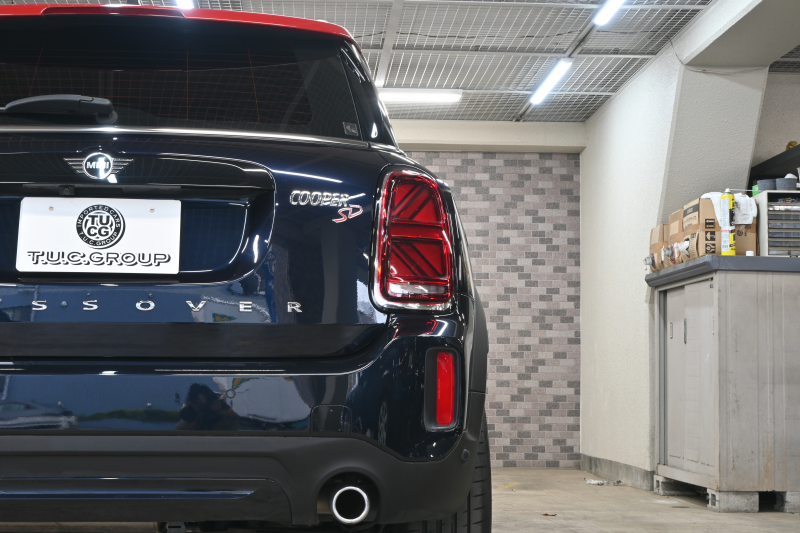 MINI(ミニ) ミニクロスオーバー ｸｰﾊﾟｰSD ｵｰﾙ4　MINI YOURS TRIM Pｽﾀ ECO ACC 黒革 ｼｰﾄﾋｰﾀｰ 純正ﾅﾋﾞ ｱﾝﾋﾞｴﾝﾄﾗｲﾄ ﾎﾞﾝﾈｯﾄｽﾄﾗｲﾌﾟ 純正19ｲﾝﾁAW 2年保証