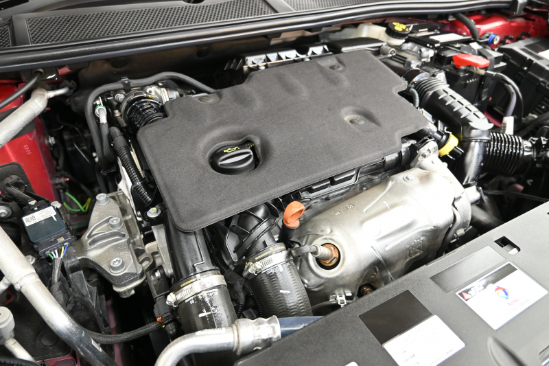 プジョー 308 SW GT ﾌﾞﾙｰHDi　ACC BSM ﾊｰﾌﾚｻﾞｰ ﾊﾟﾉﾗﾏSR 純正ﾅﾋﾞ CarPlay i-Connect 360ｶﾒﾗ LEDﾍｯﾄﾞﾗｲﾄ 純正18AW　2年保証付