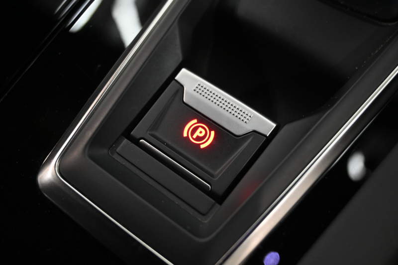 プジョー 508 508 SW GT ﾌﾞﾙｰHDi　ﾌﾙOP ACC ｱｸﾃｨﾌﾞｾｰﾌﾌﾞﾚｰｷ ﾅｲﾄﾋﾞｼﾞｮﾝ 黒革 ｼｰﾄﾋｰﾀｰ ﾊﾟﾉﾗﾏSR 純正ﾅﾋﾞTV ﾌﾙｾｸﾞ CarPlay 360ﾋﾞｼﾞｮﾝ FOCALｽﾋﾟｰｶｰ ｵｰﾄﾄﾗﾝｸ 純正18ｲﾝﾁAW　2年保証付