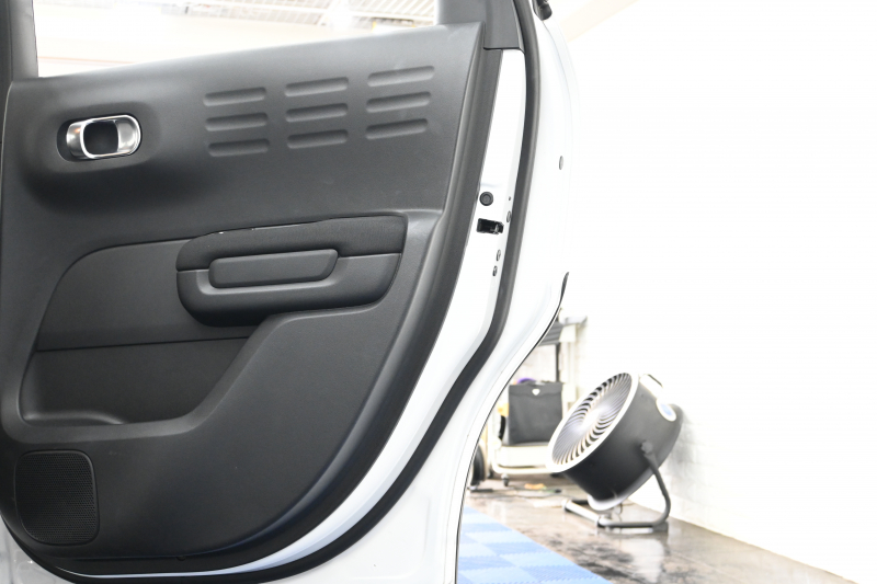 シトロエン C3 ｴｱｸﾛｽSUV ｵﾚﾝｼﾞ　1ｵｰﾅｰ 後期ﾓﾃﾞﾙ Pｽﾀ ｸﾙｺﾝ ECO ｱｸﾃﾞｨﾌﾞｾｰﾌﾌﾞﾚｰｷ 専用ｼｰﾄ 純正ﾀｯﾁｽｸﾘｰﾝ CarPlay Bｶﾒﾗ LEDﾍｯﾄﾞﾗｲﾄ 純正16AW　2年保証付