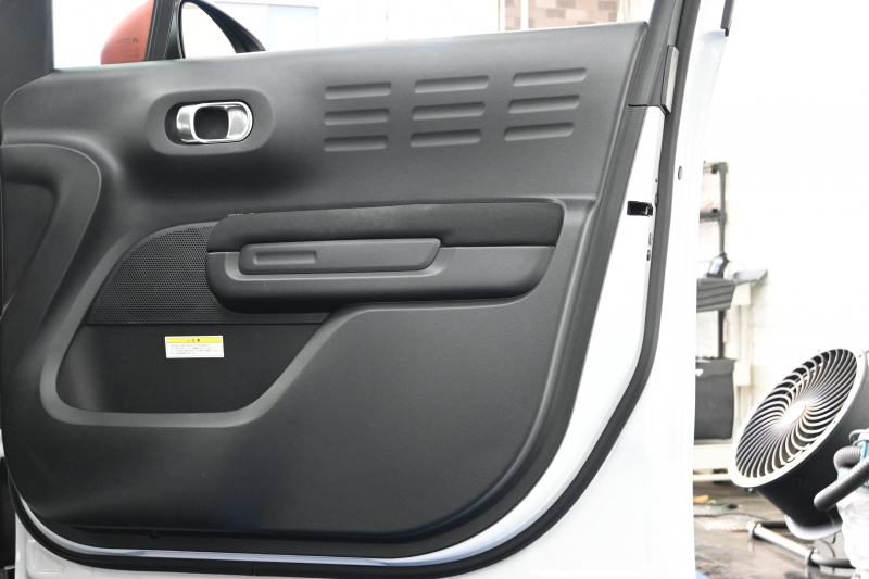 シトロエン C3 ｴｱｸﾛｽSUV ｵﾚﾝｼﾞ　1ｵｰﾅｰ 後期ﾓﾃﾞﾙ Pｽﾀ ｸﾙｺﾝ ECO ｱｸﾃﾞｨﾌﾞｾｰﾌﾌﾞﾚｰｷ 専用ｼｰﾄ 純正ﾀｯﾁｽｸﾘｰﾝ CarPlay Bｶﾒﾗ LEDﾍｯﾄﾞﾗｲﾄ 純正16AW　2年保証付